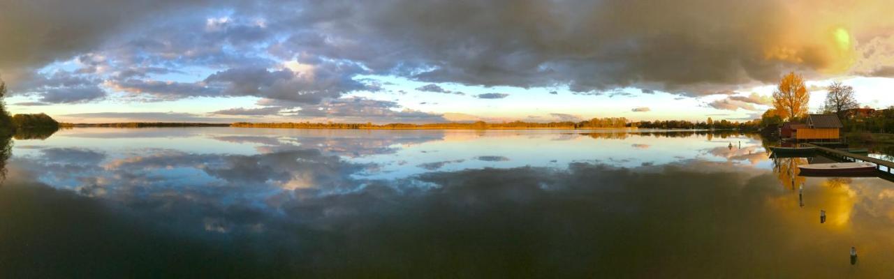 Fischhaus am Schaalsee Zarrentin am Schaalsee Buitenkant foto